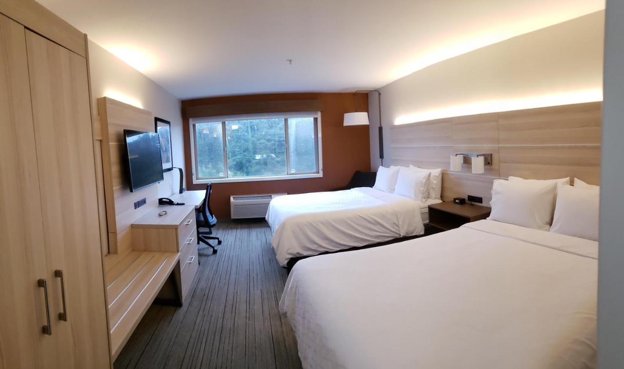 Holiday Inn Express Fort Bragg By Ihg Εξωτερικό φωτογραφία