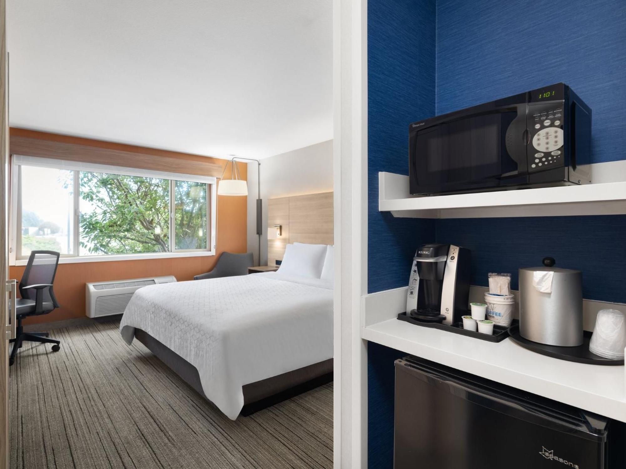 Holiday Inn Express Fort Bragg By Ihg Εξωτερικό φωτογραφία