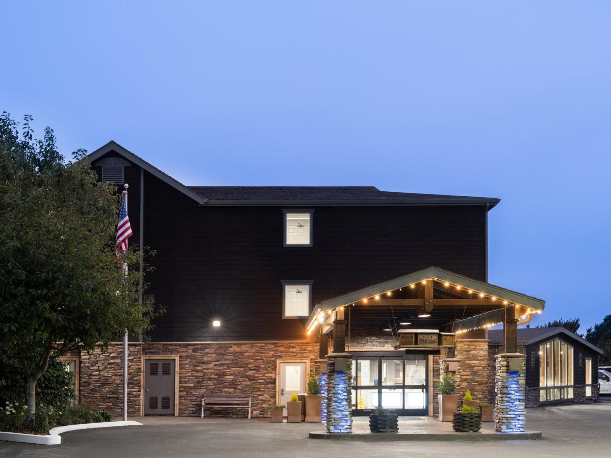 Holiday Inn Express Fort Bragg By Ihg Εξωτερικό φωτογραφία
