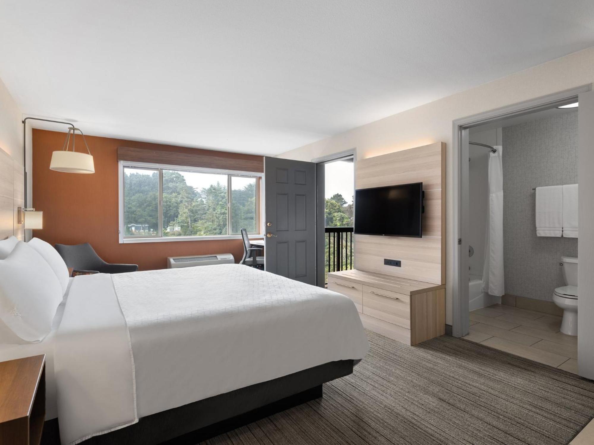 Holiday Inn Express Fort Bragg By Ihg Εξωτερικό φωτογραφία